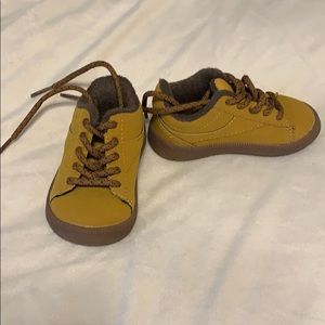 Cat and jack boys sneakers